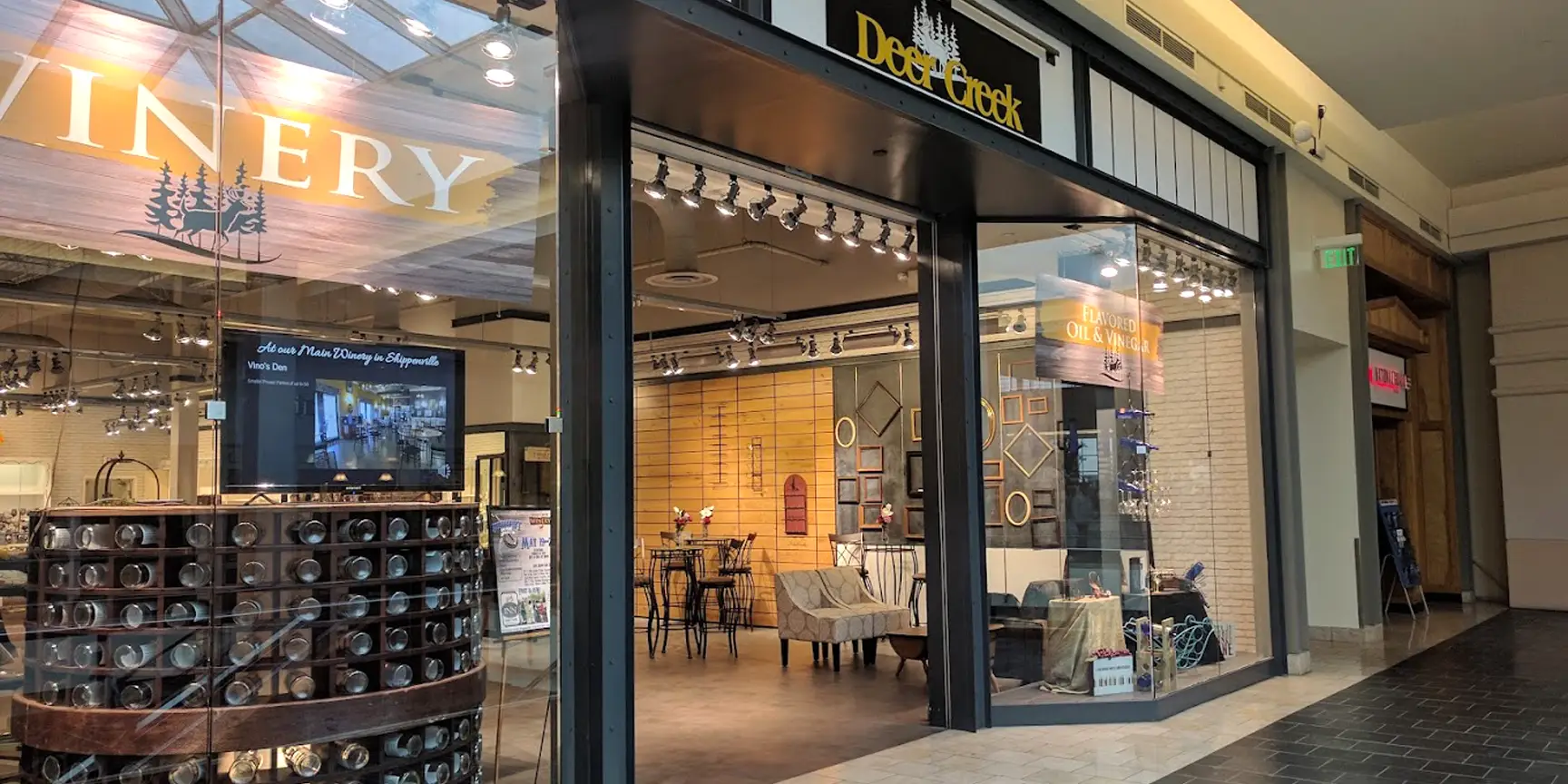 deer creek winery at the mall at robinson store in pittsburgh, pa